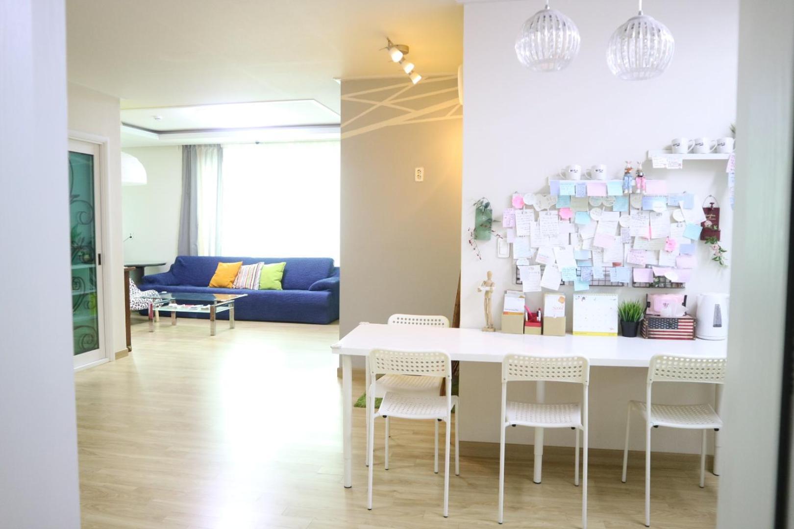 Incheon Airport Mr Kim Guest House Экстерьер фото